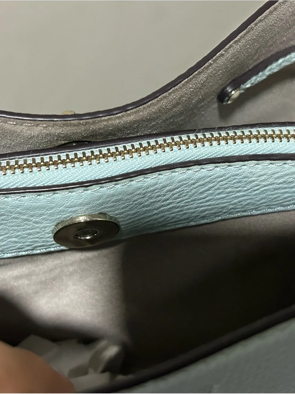 kate spade pebbled maintains