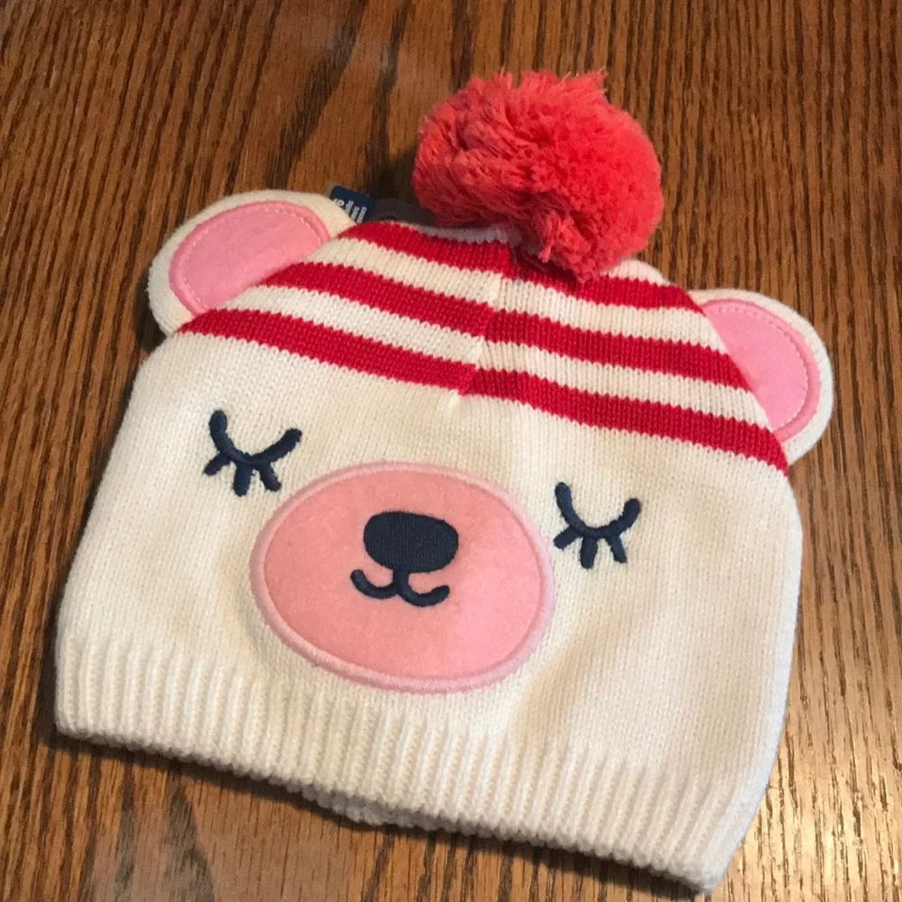 NWT Old Navy infant‎ bear hat 0-6 months
