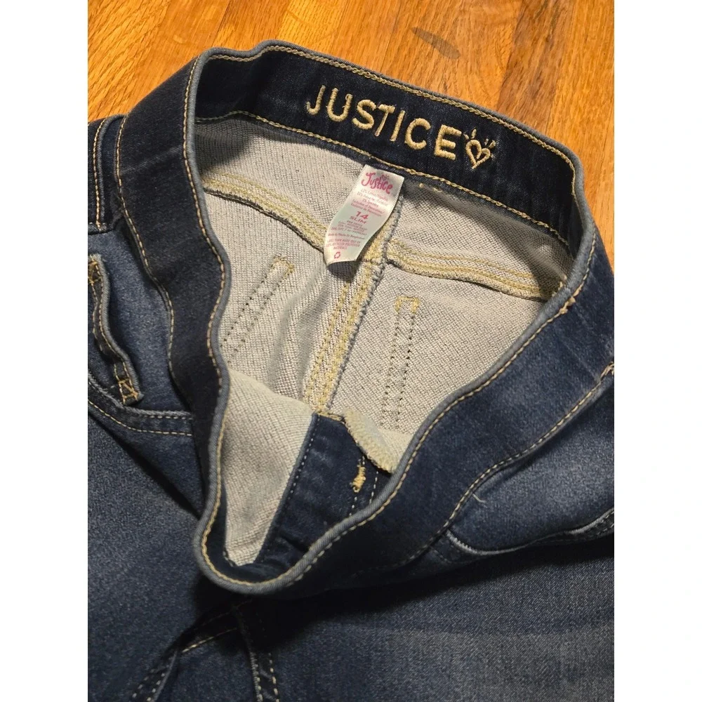 Justice signature feature