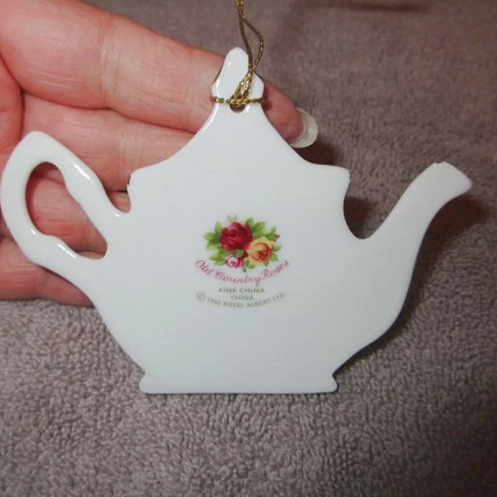 Royal Albert wear approx