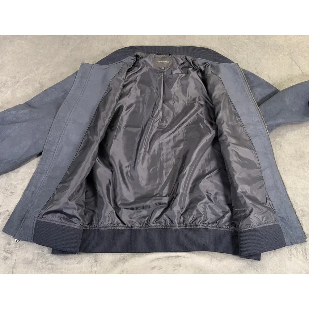 Banana Republic provide refund