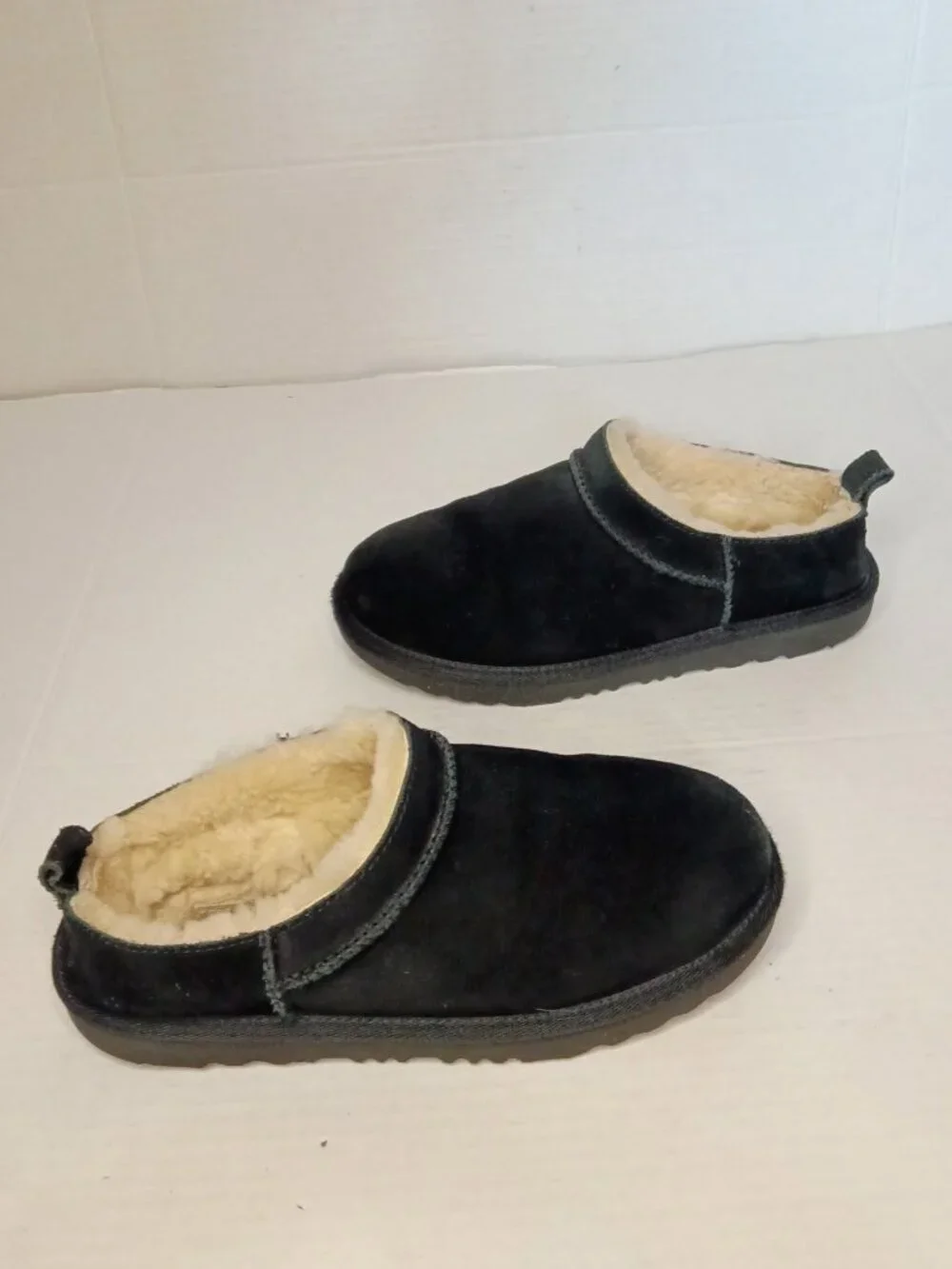 UGG kids classic