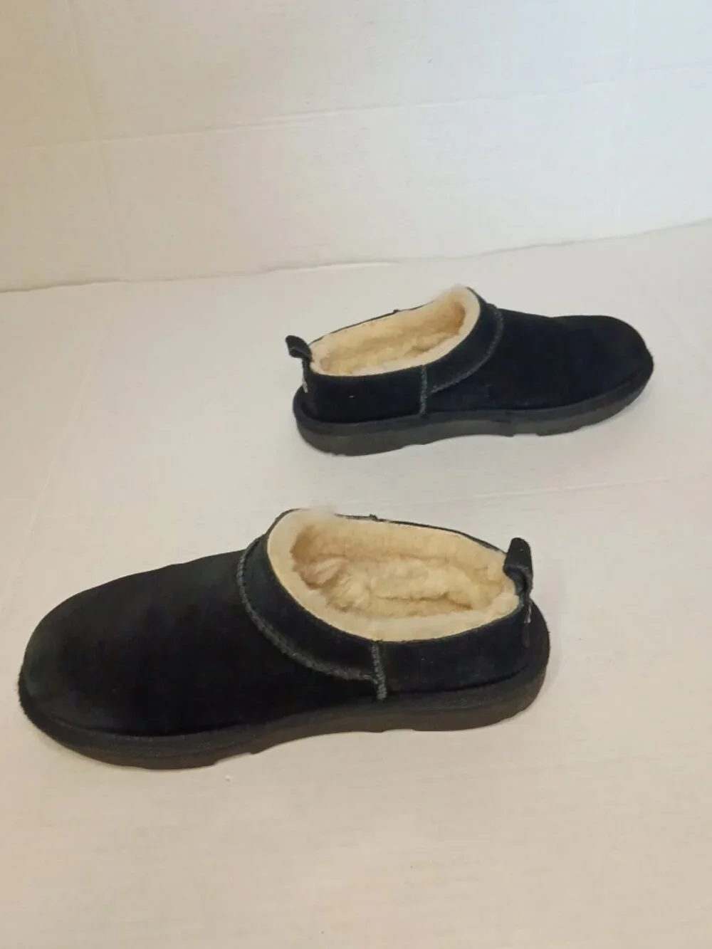 UGG kids classic
