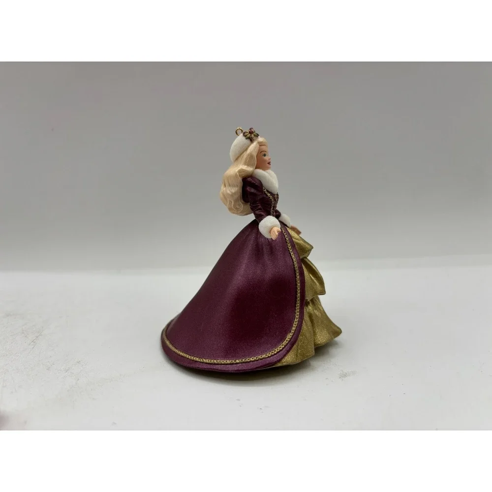 Hallmark keepsake holiday