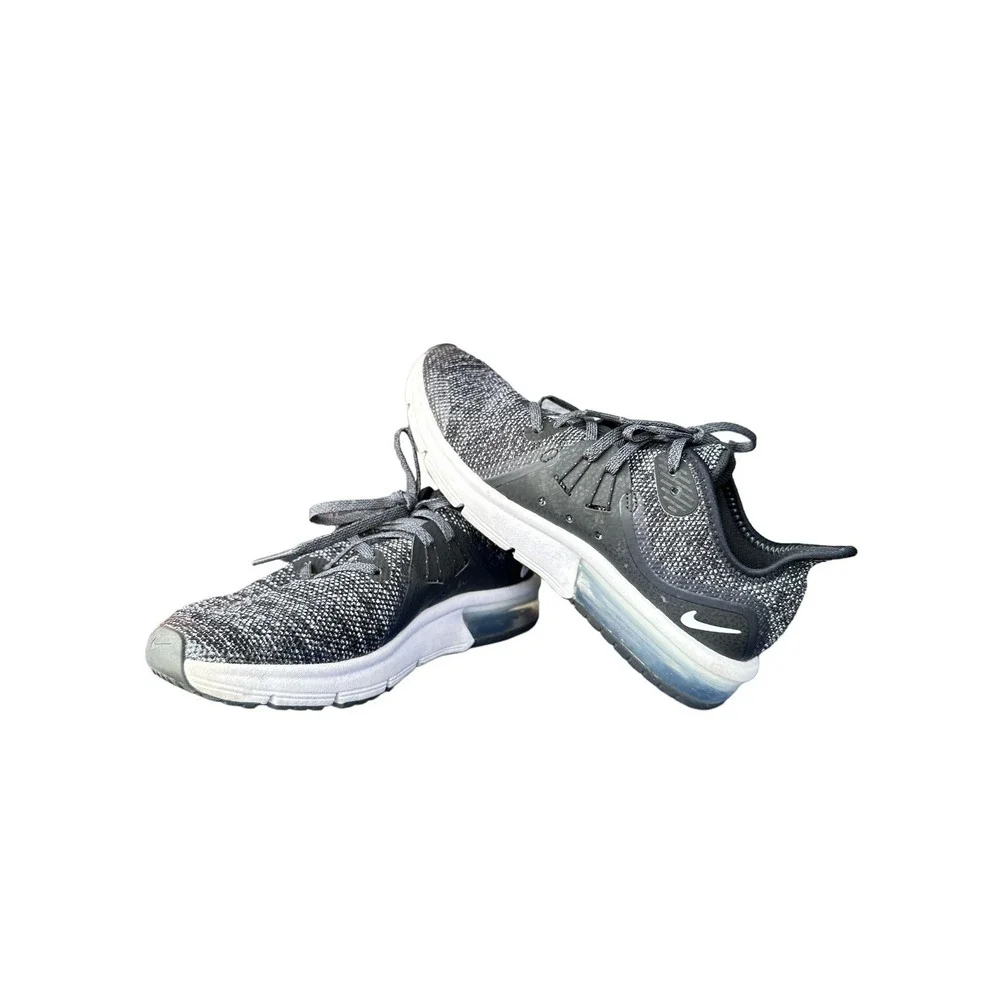 Nike Youth‎ Air Max Sequent 3 Size 5.5Y Black/Grey