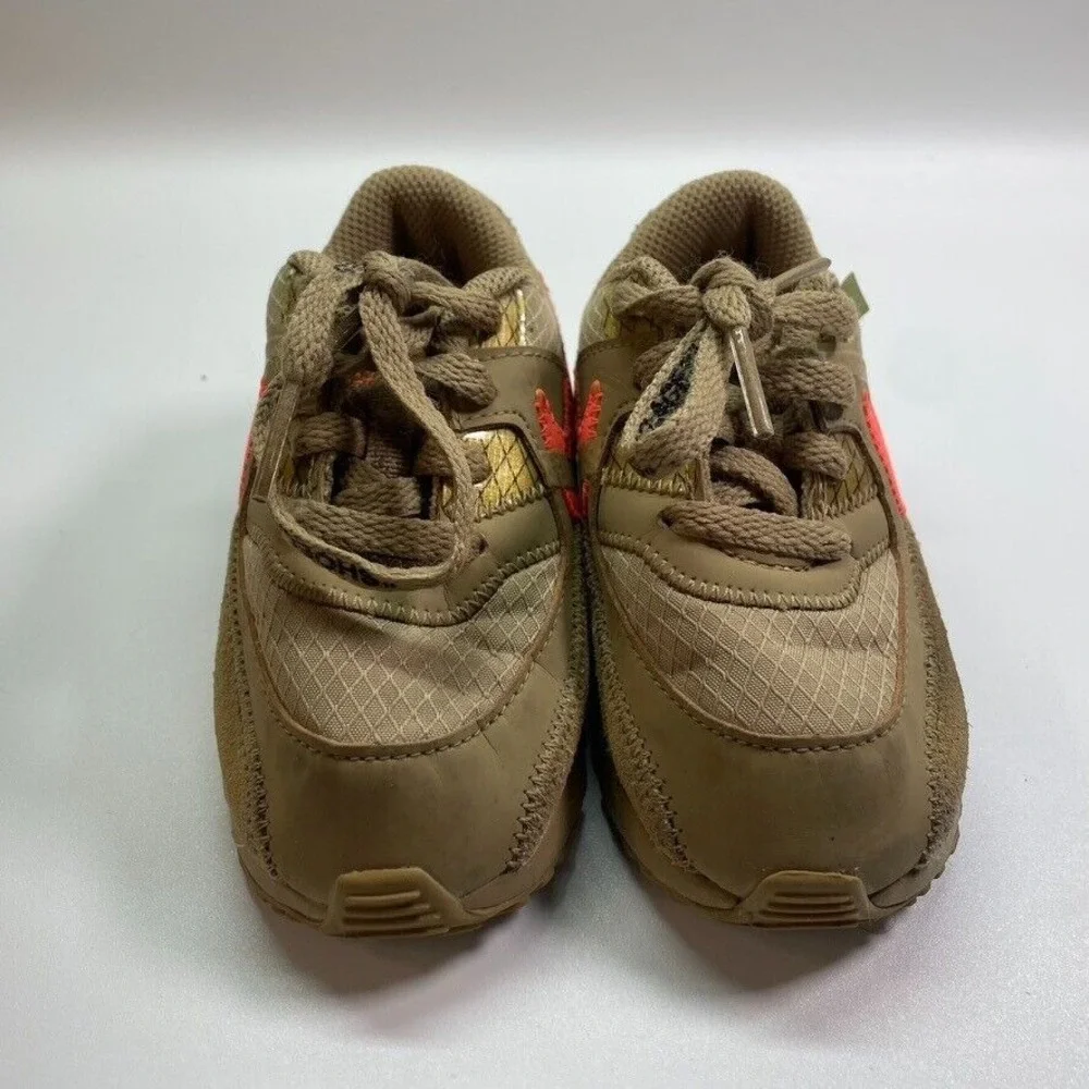 Nike please see