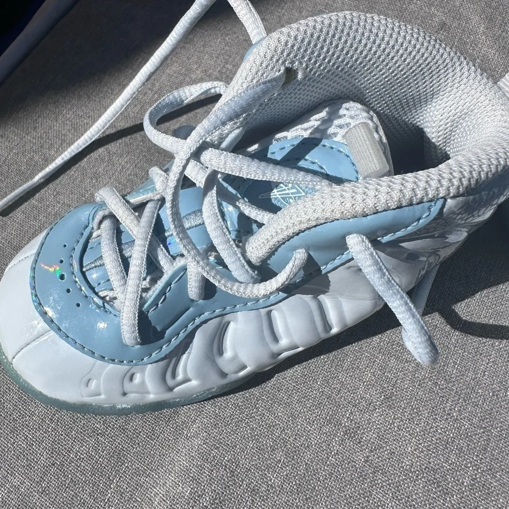 Nike foamposite tennis