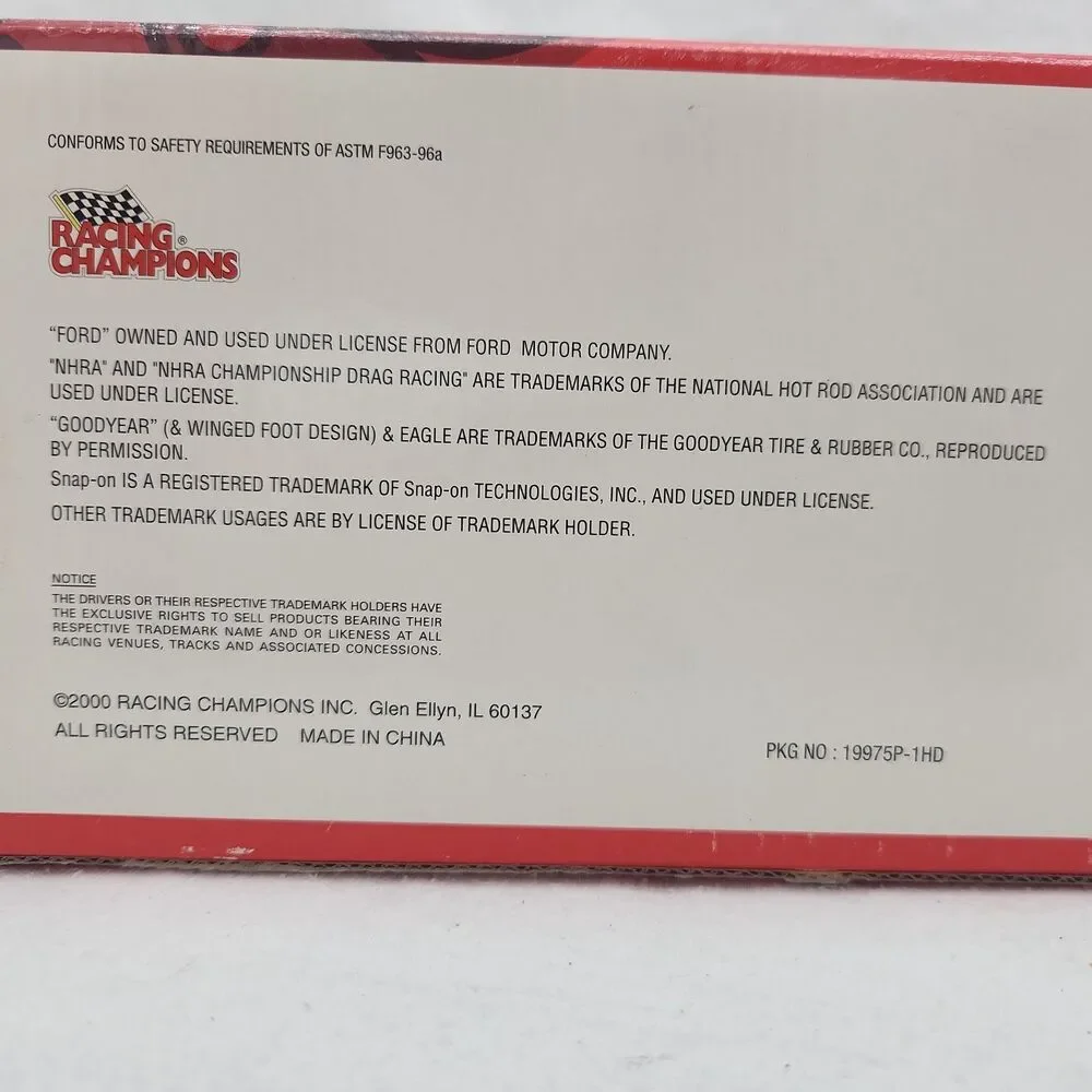 Racing Champions, Snap-on toy snap
