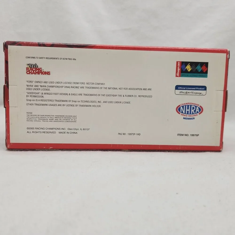 Racing Champions, Snap-on toy snap
