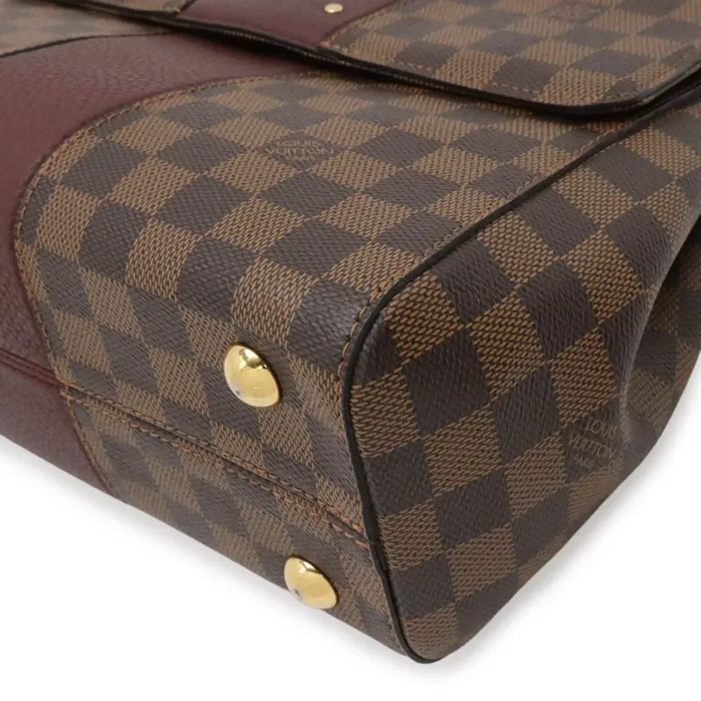 Louis Vuitton delivery duty