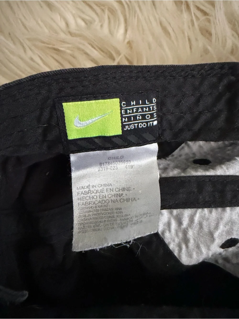Nike low profile
