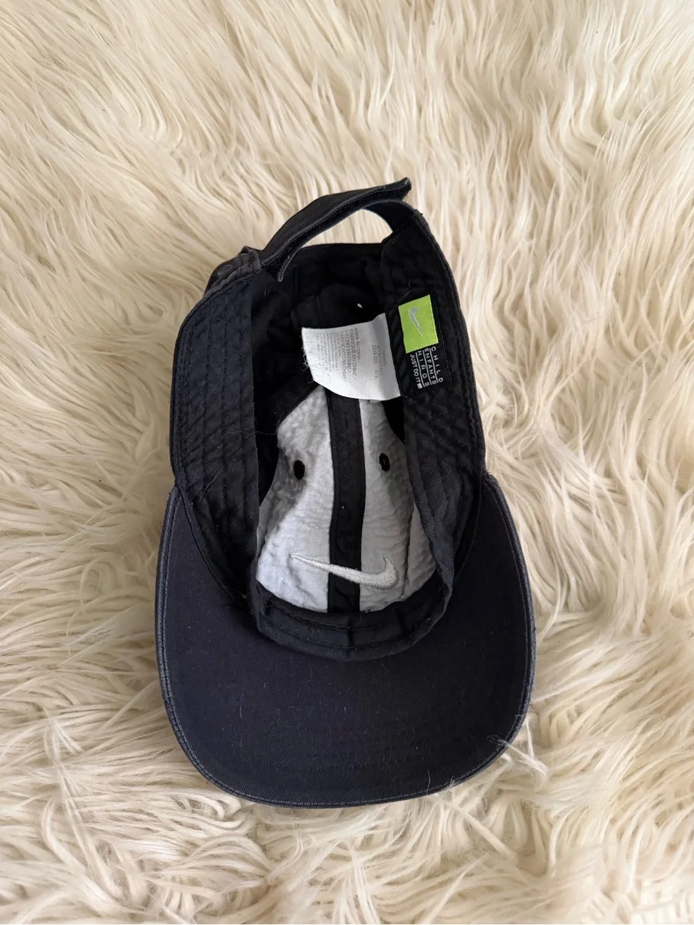 Nike low profile