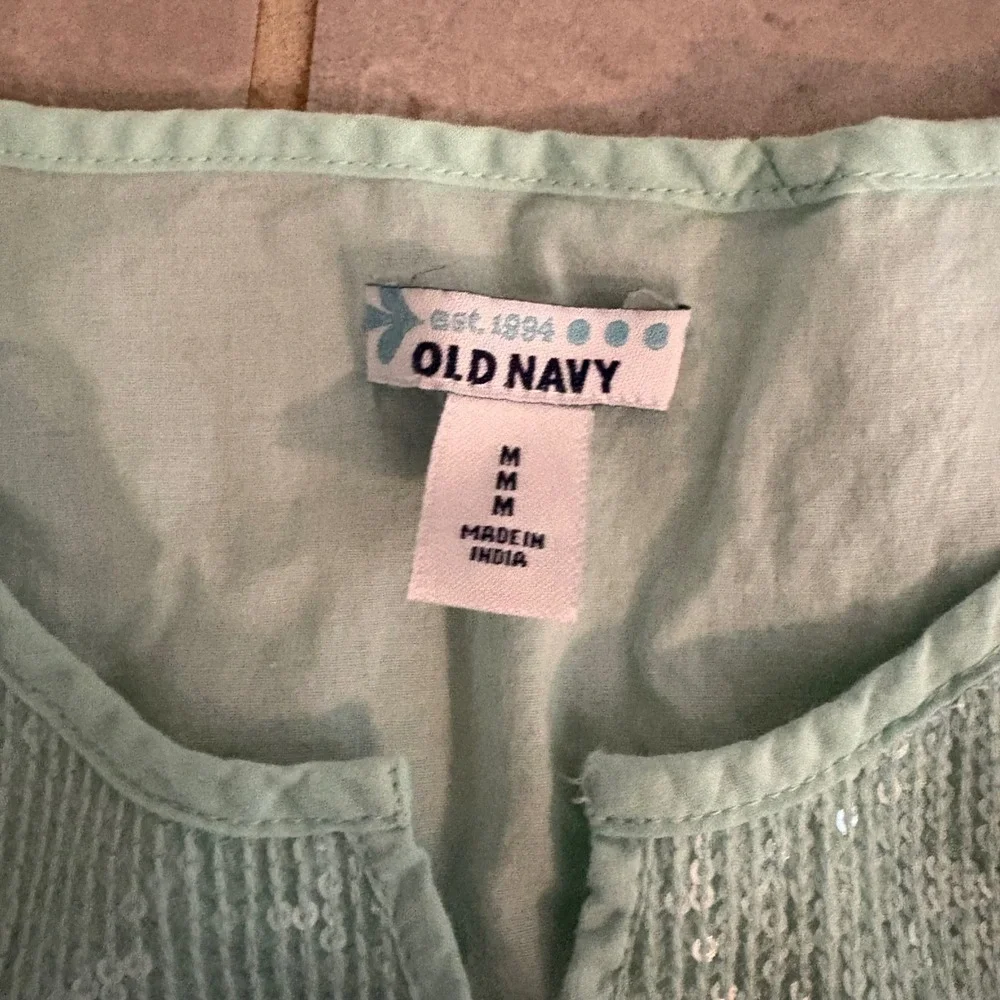 Old Navy tank navy