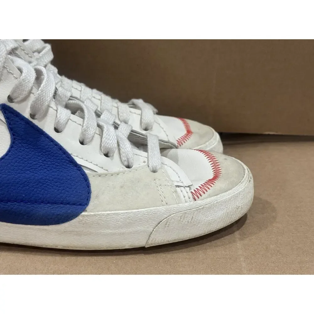 Nike lightly preowned