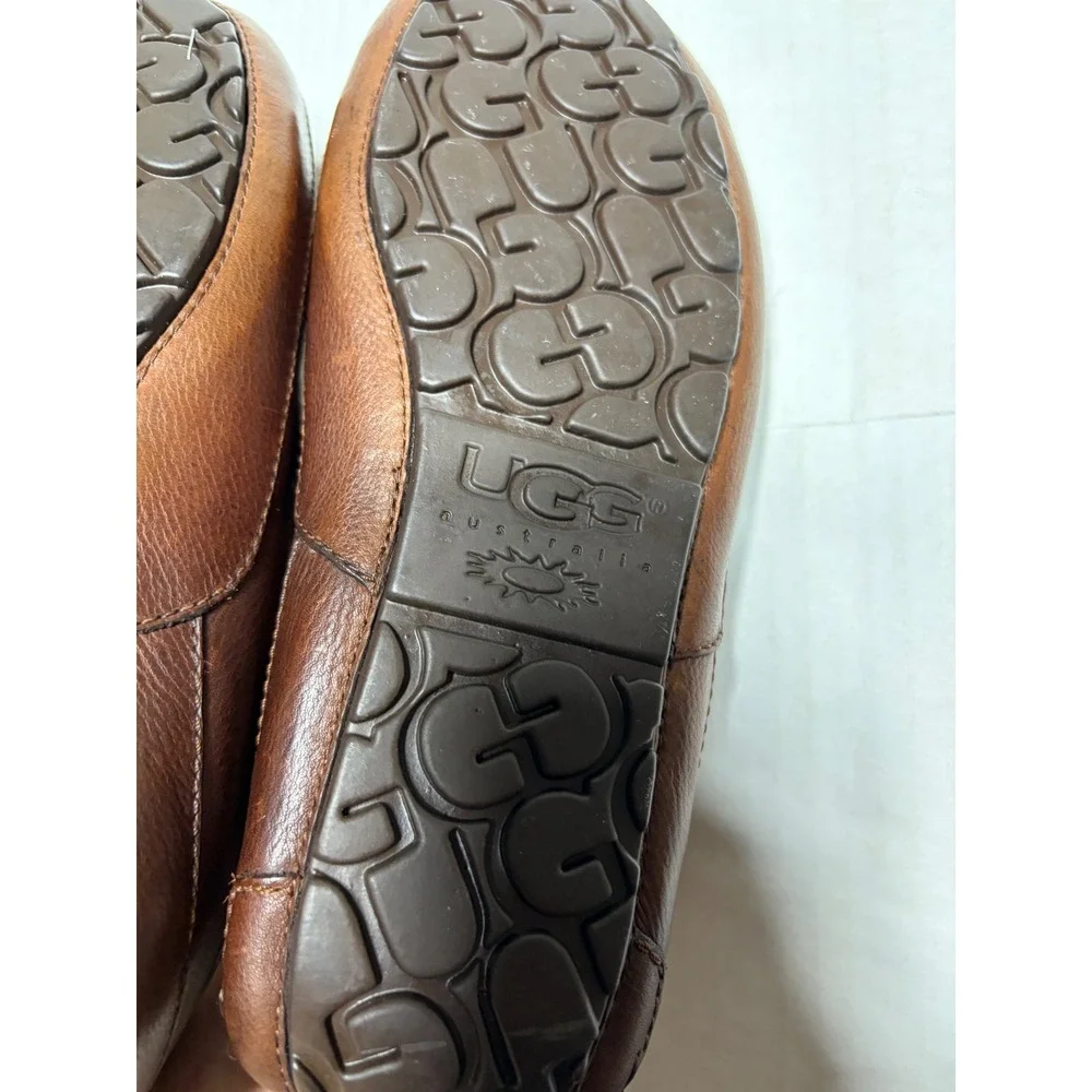 UGG ascot leather