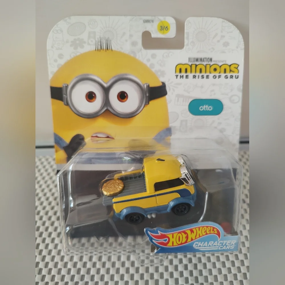 Hot Wheels Character Cars Otto Minions The Rise of Gru 2018