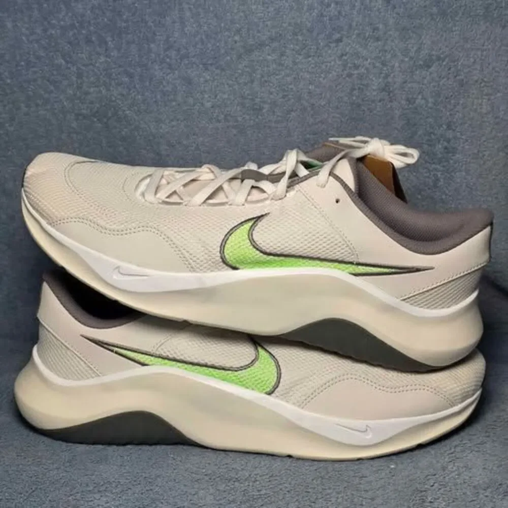Nike Legend Essential 3 Next Nature 