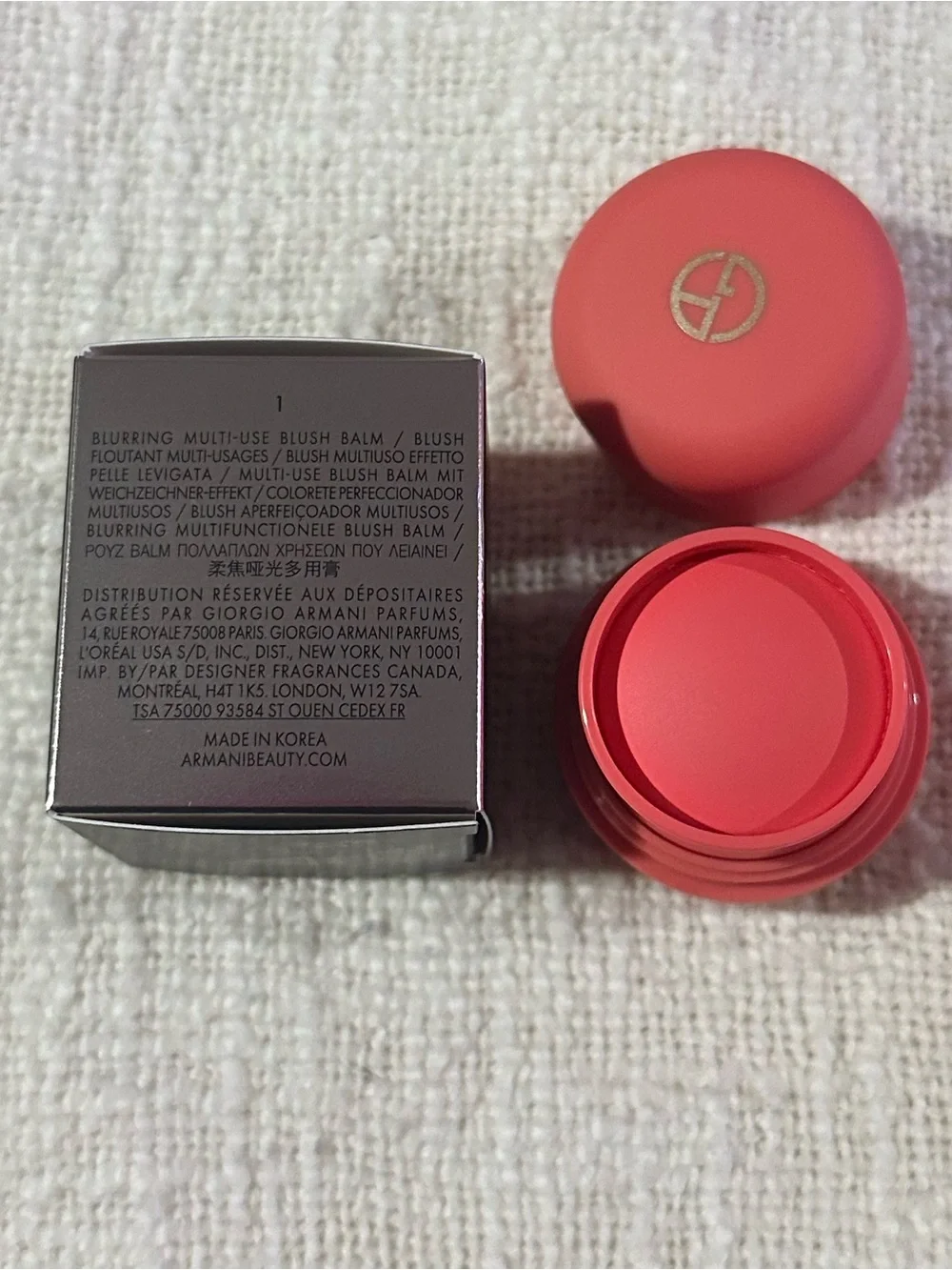Giorgio Armani blurring multi