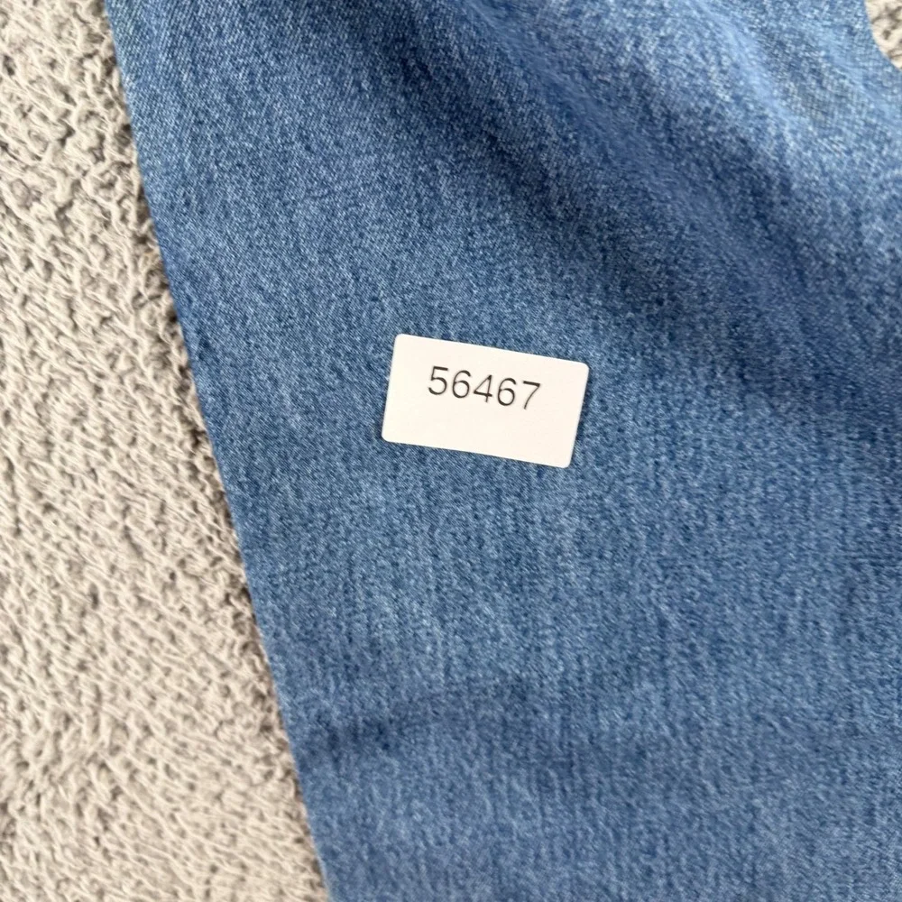 Levis before purchasing