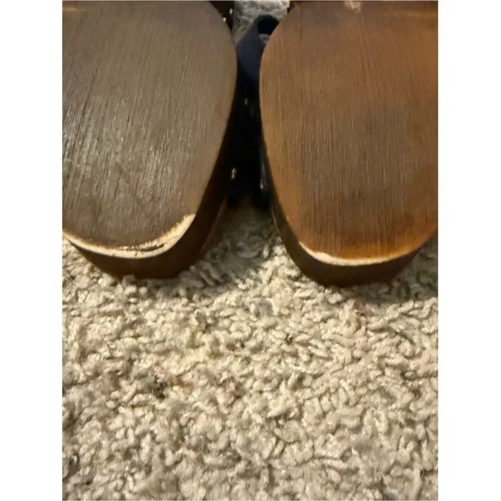 Unbranded these stud