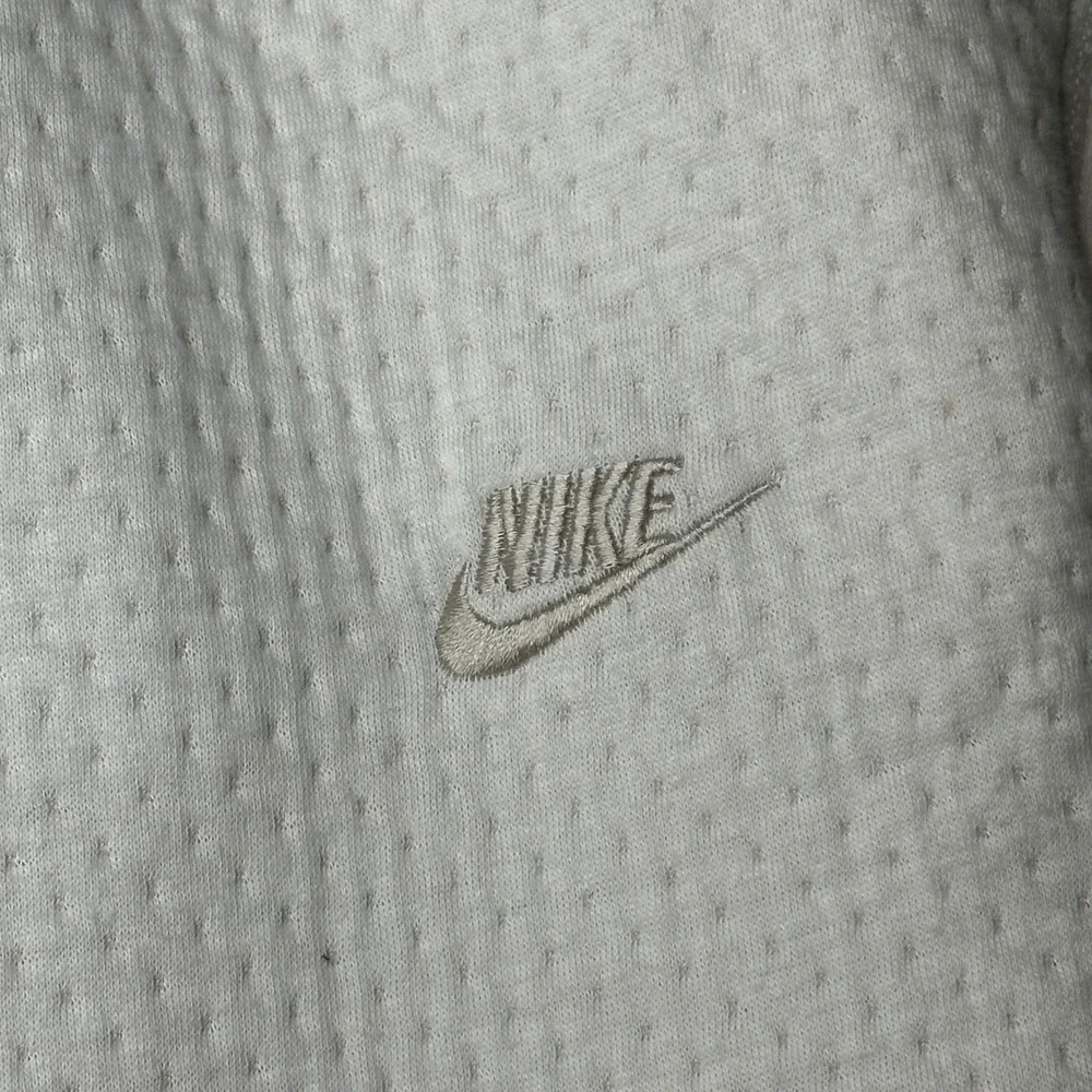 Nike tech pack
