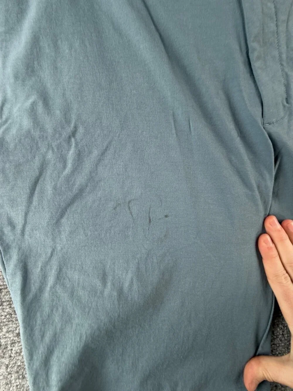 Vineyard Vines holes other