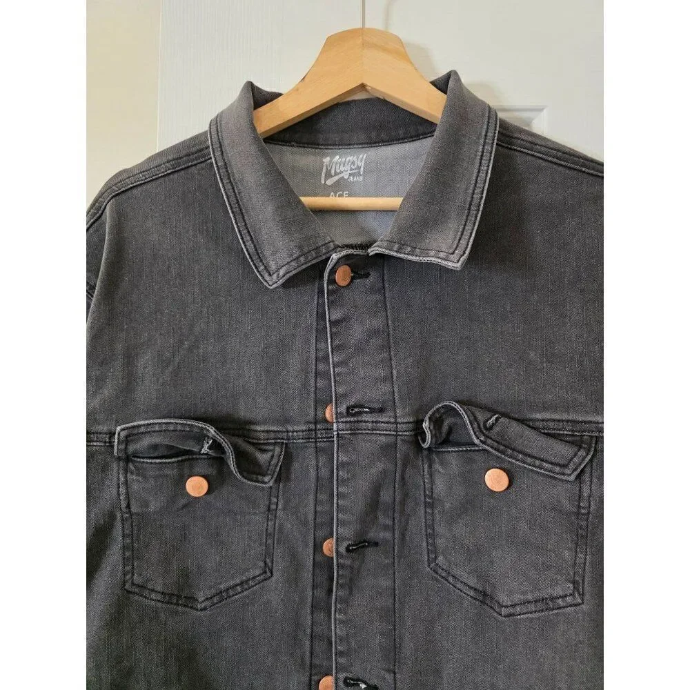 Mugsy Jeans new without