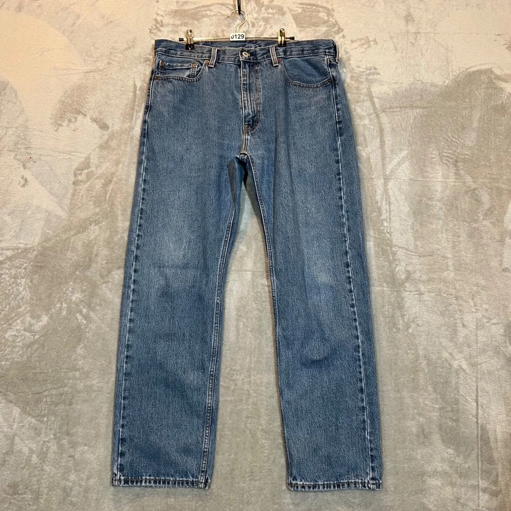 Levis 505 Jeans Mens 38x32(29) Medium Wash Regular Fit Straight Leg‎ Causal Work