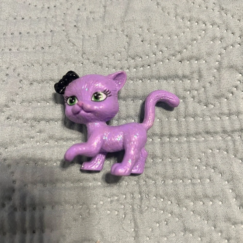 monster high little figurines