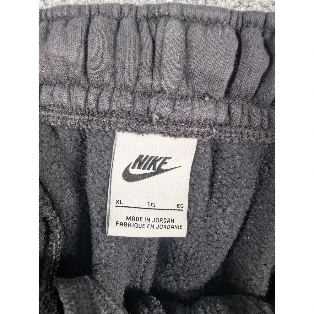 Nike satisfied listing