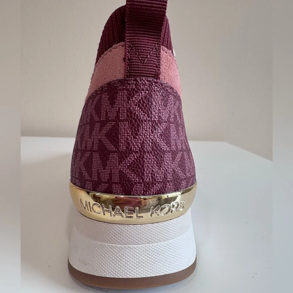 Michael Kors like new