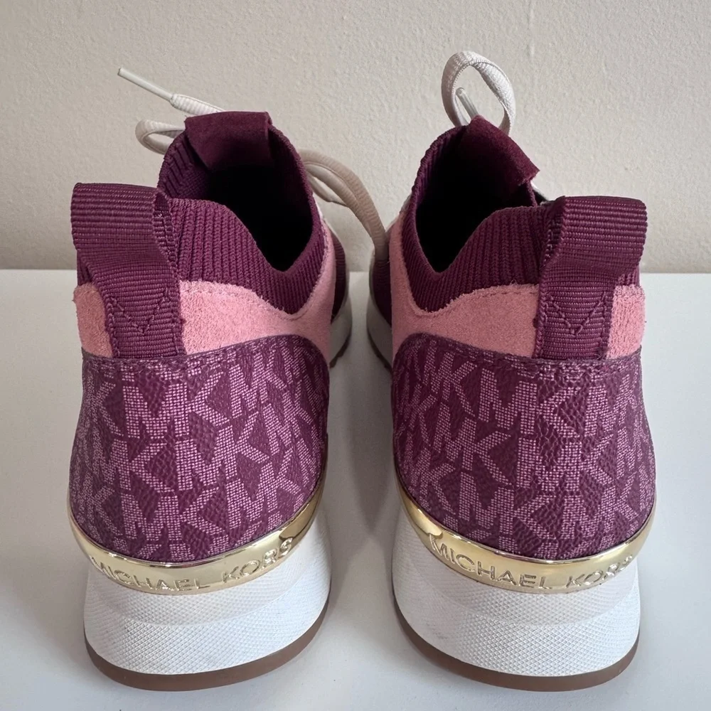 Michael Kors like new