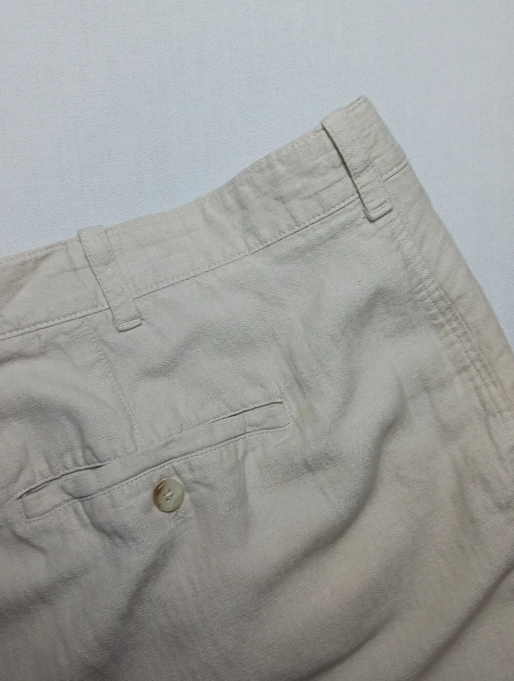 Perry Ellis classic flat