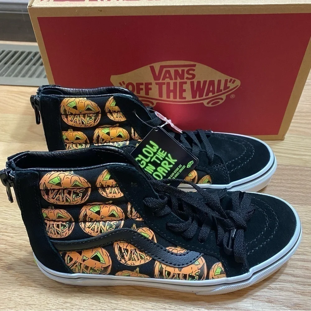 Vans skate shoes