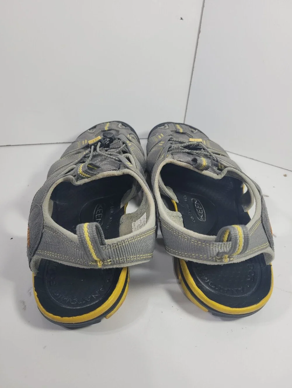 Keen men outdoor