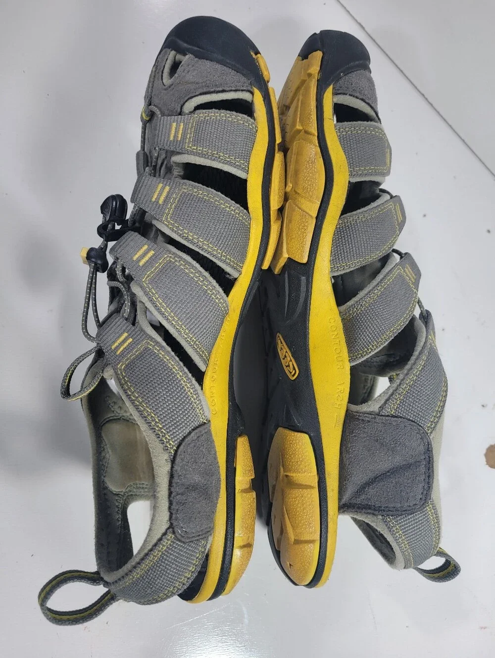 Keen men outdoor
