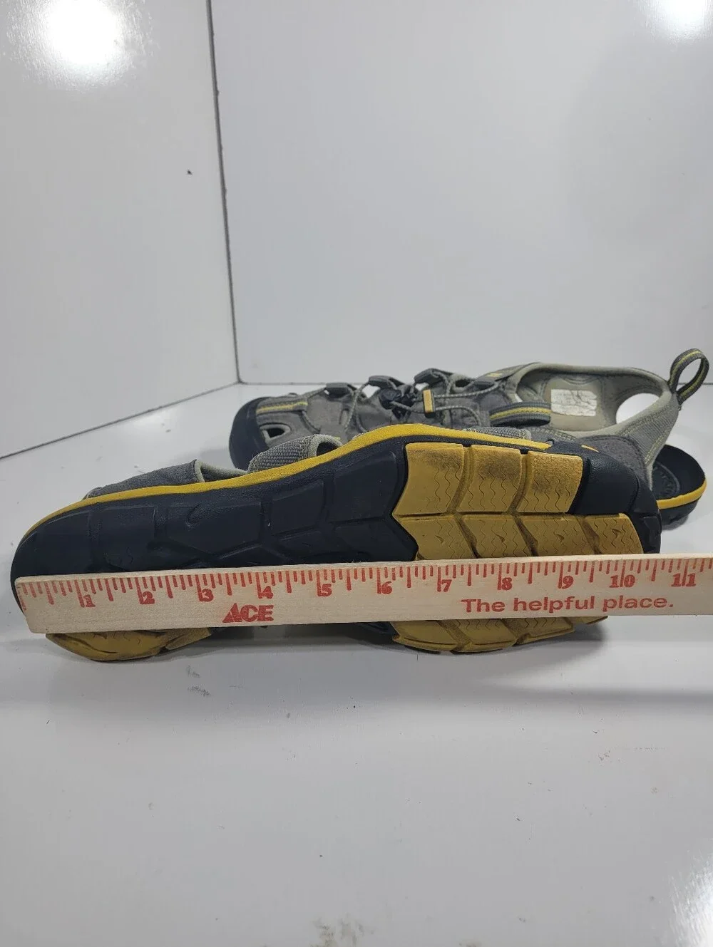 Keen men outdoor