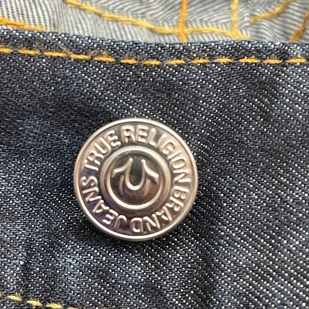 True Religion size ships flaps
