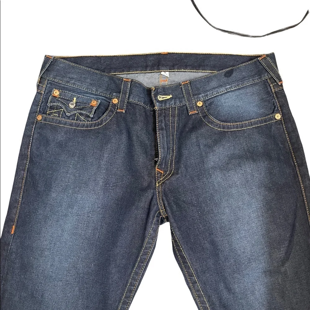 True Religion ships smoke