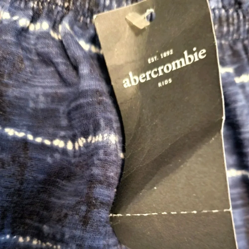 abercrombie kids it almost