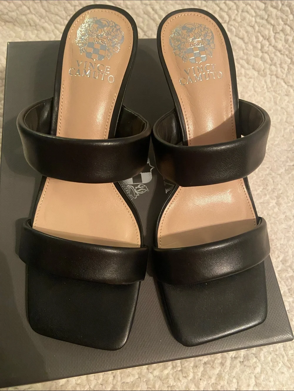 Vince Camuto chic double