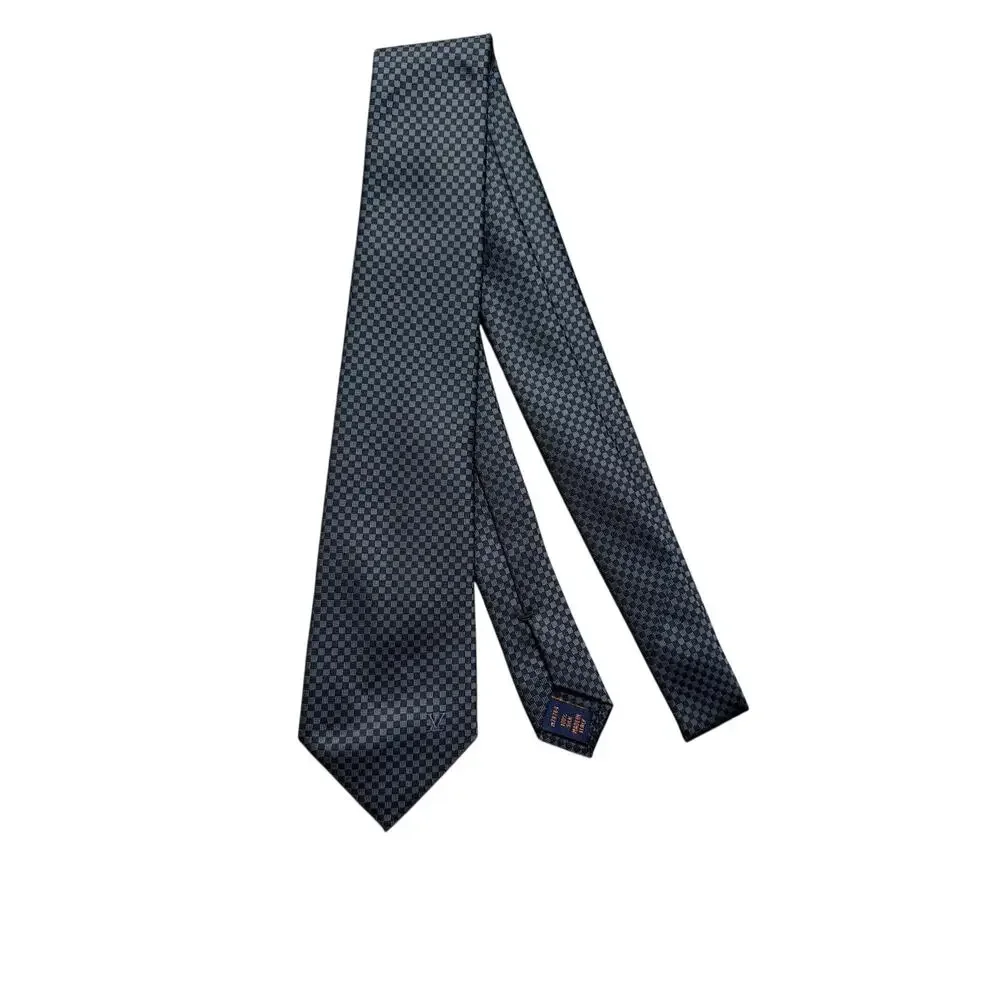 Louis Vuitton pre silk necktie