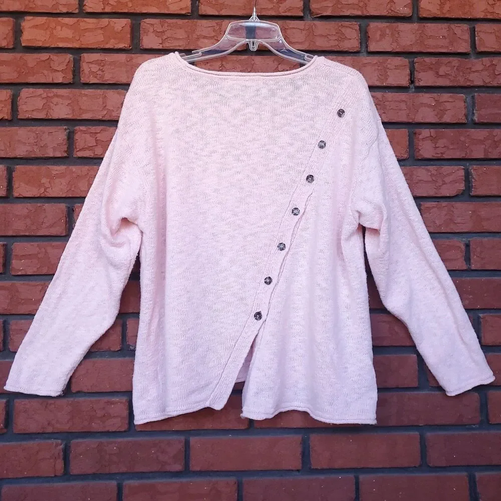 Lulu-B item holes neck
