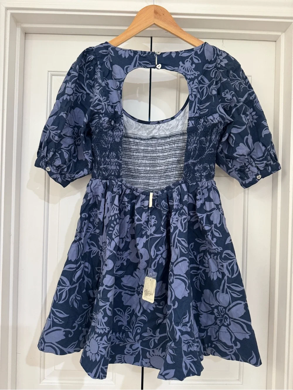 Free People smocked cute look
