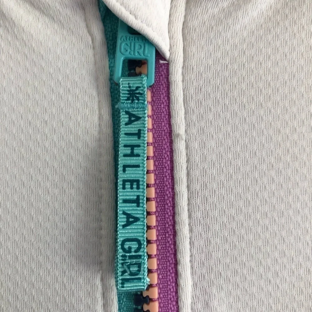 Athleta hood 5” taken