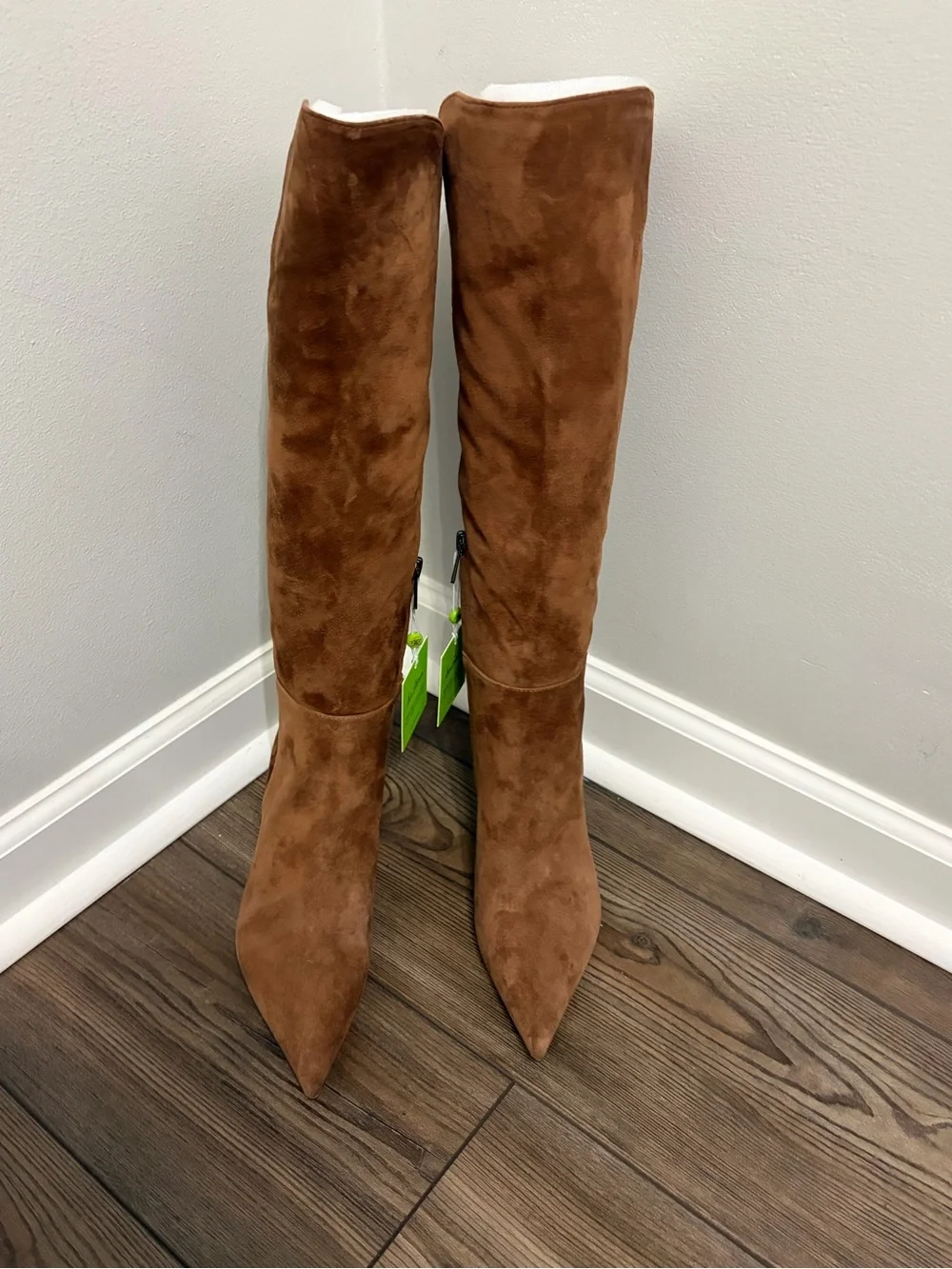 Sam Edelman zipper slender well