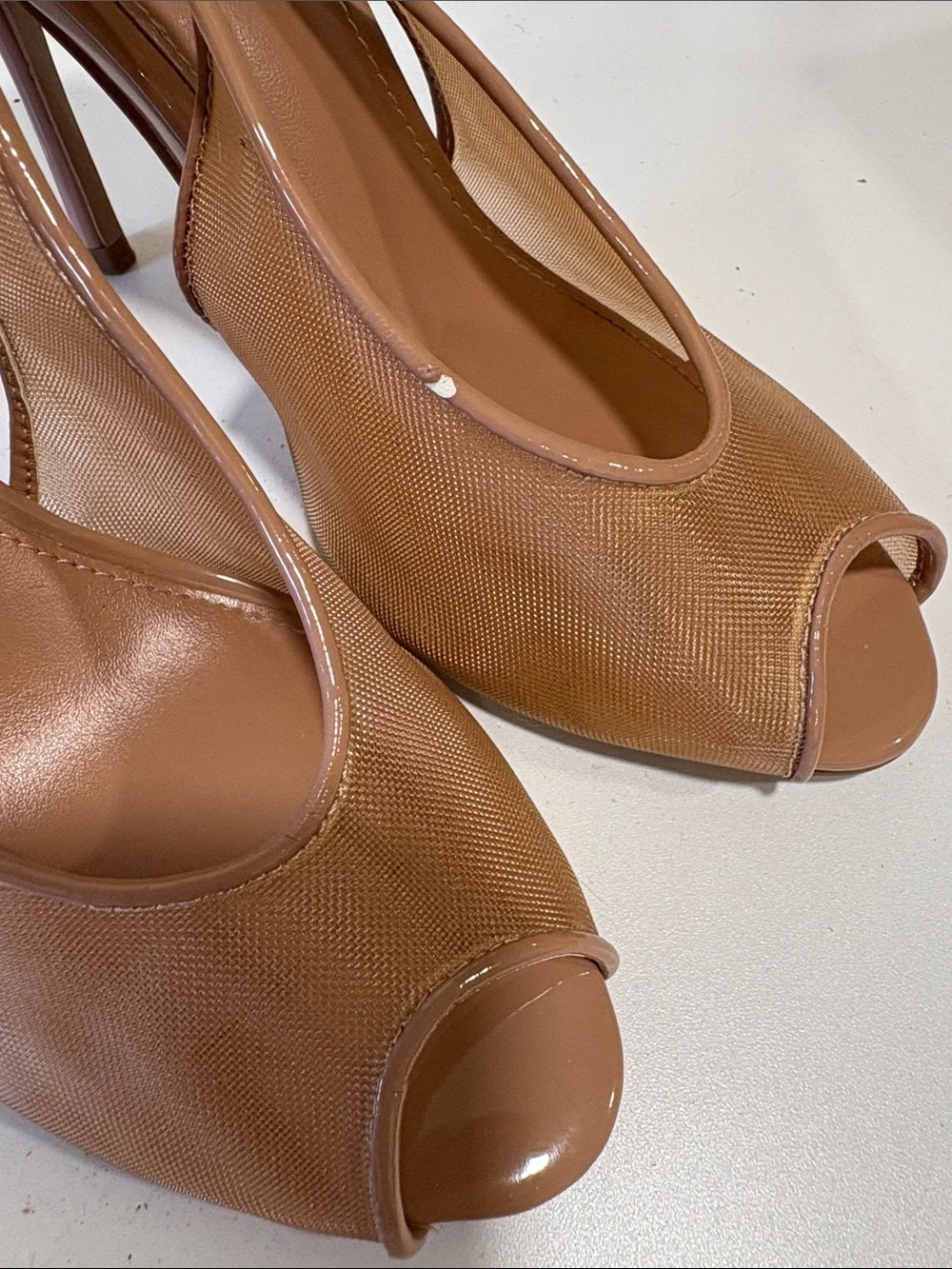 Steve Madden secure madden heel