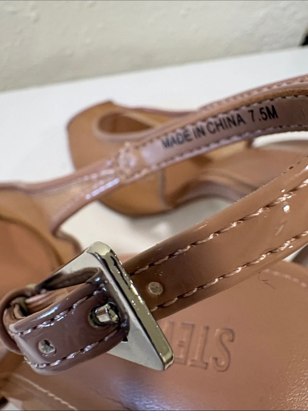 Steve Madden elegant slingback
