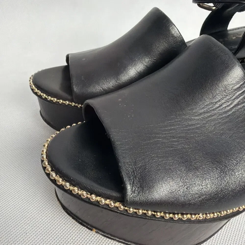 Coach shoes are