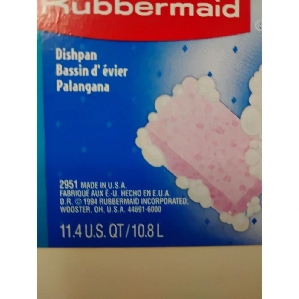 Rubbermaid please note